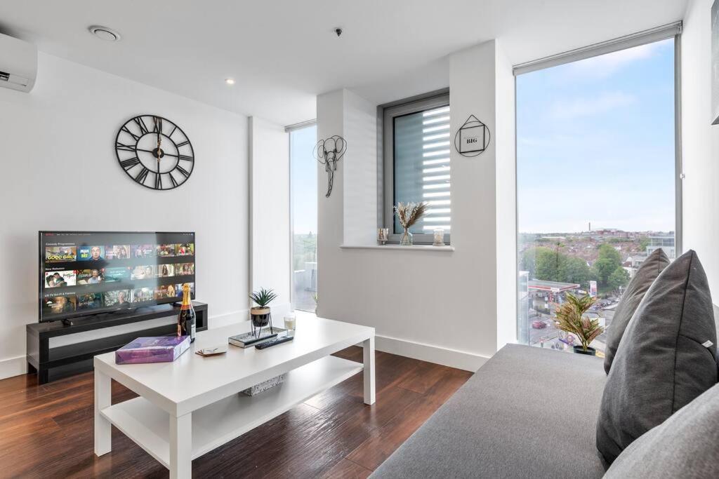 New Apartment 20 Mins From Waterloo London Bp36 Eksteriør bilde